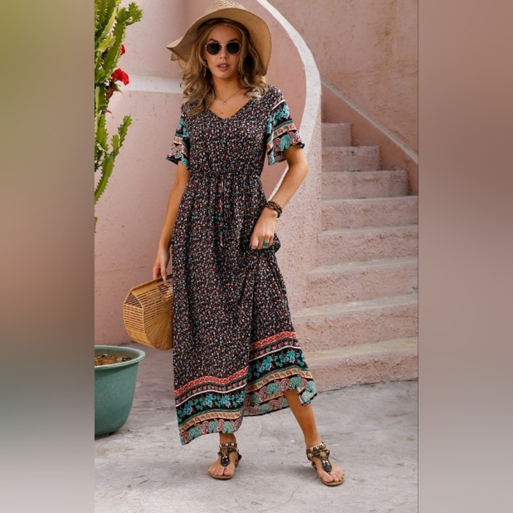 Grecerelle Floral Maxi Dress in Black and Teal